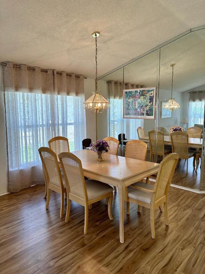 Private Pool With A Beautiful View Overlooking The Lake! Near Disney - Universal Kissimmee Ngoại thất bức ảnh
