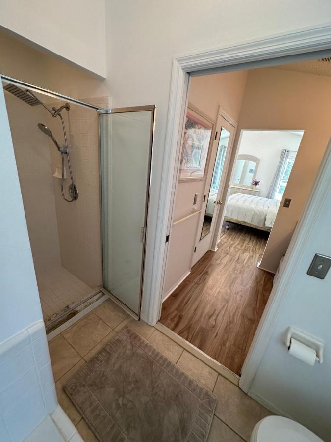 Private Pool With A Beautiful View Overlooking The Lake! Near Disney - Universal Kissimmee Ngoại thất bức ảnh