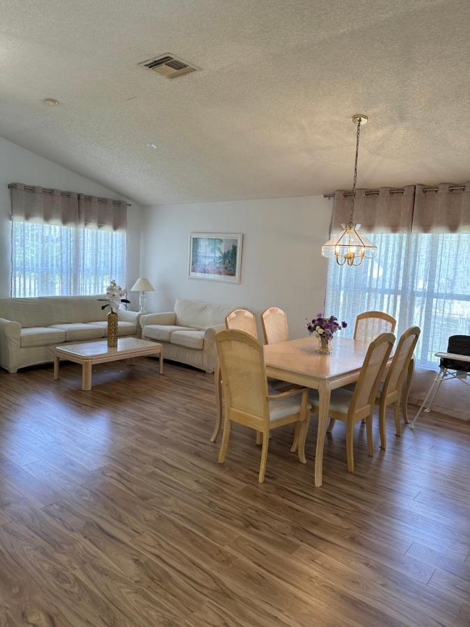 Private Pool With A Beautiful View Overlooking The Lake! Near Disney - Universal Kissimmee Ngoại thất bức ảnh